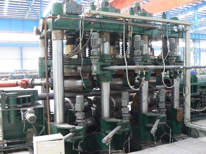 Auxiliary machine